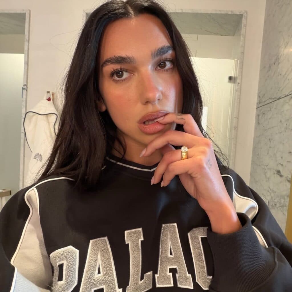 Dua Lipa Sues Samsung for $15 Million After Company Refuses to Remove Her Photo From TV Boxes - Yahoo